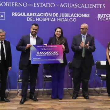 ENTREGA TERE JIMÉNEZ RECURSOS PARA FORTALECER EL PROGRAMA DE JUBILACIONES DEL HOSPITAL HIDALGO 