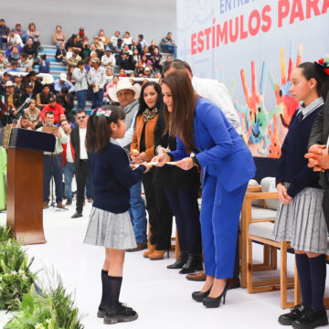 IMPULSAREMOS LA EDUCACIÓN EN TODOS LOS RINCONES DEL ESTADO: TERE JIMÉNEZ