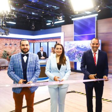 TERE JIMÉNEZ INAUGURA SET DE NOTICIAS EN RYTA, DONDE SE PRODUCIRÁN PROGRAMAS DE CALIDAD PARA AGUASCALIENTES