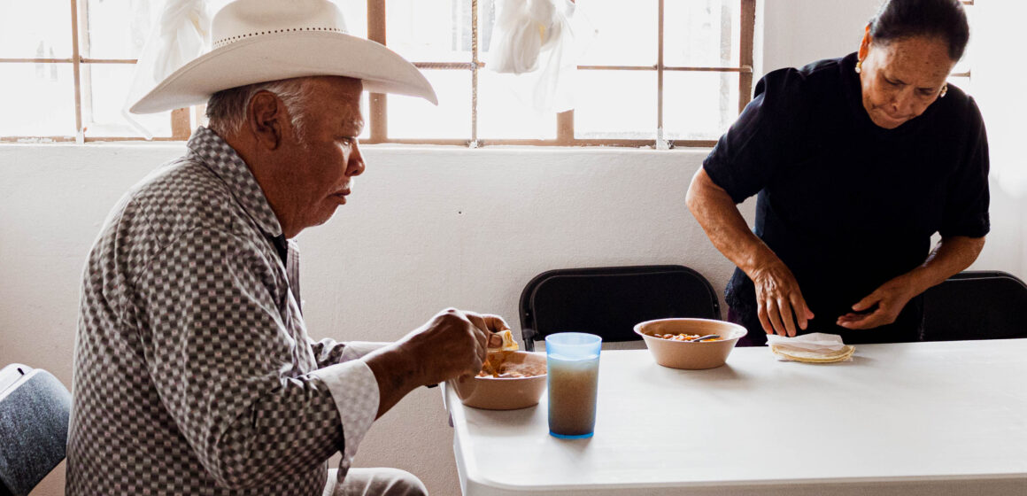 CON “OPORTUNIDADES” LAS FAMILIAS QUE MÁS LO NECESITAN TIENEN ACCESO A LA SALUD, EDUCACIÓN Y MEJOR ALIMENTACIÓN