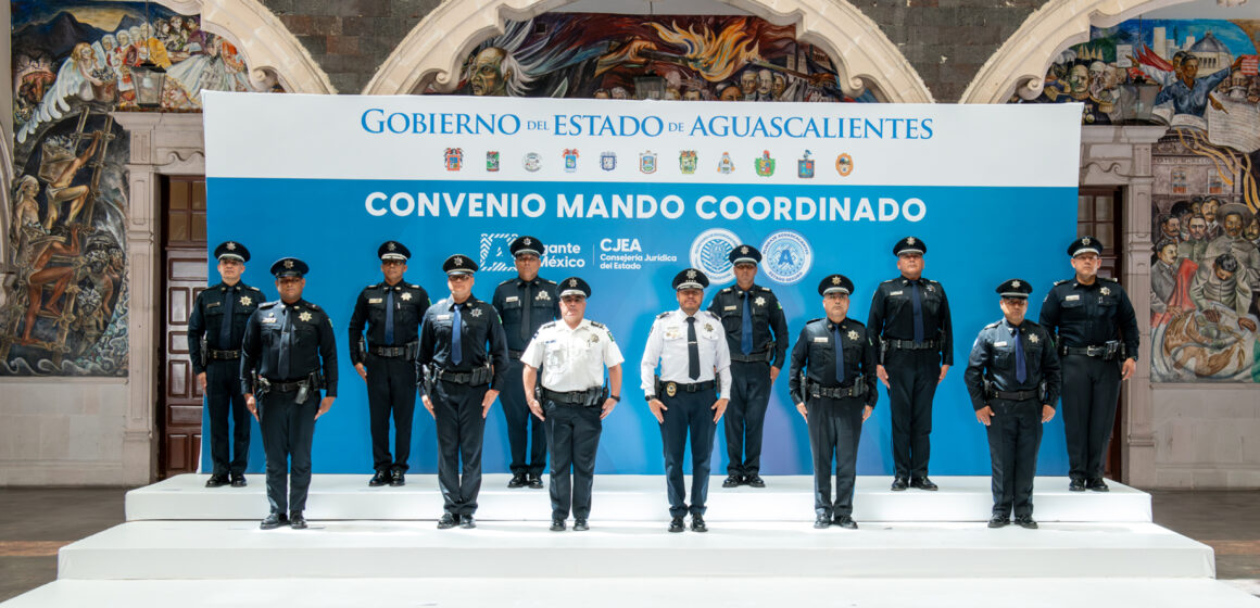 EN AGUASCALIENTES, LA GOBERNADORA Y PRESIDENTES MUNICIPALES FIRMAN CONVENIO PARA FORMALIZAR MANDO COORDINADO DE SEGURIDAD