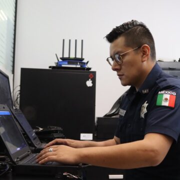 EN AGUASCALIENTES, LA POLICÍA CIBERNÉTICA TRABAJA EN LA PREVENCIÓN DE DELITOS DIGITALES