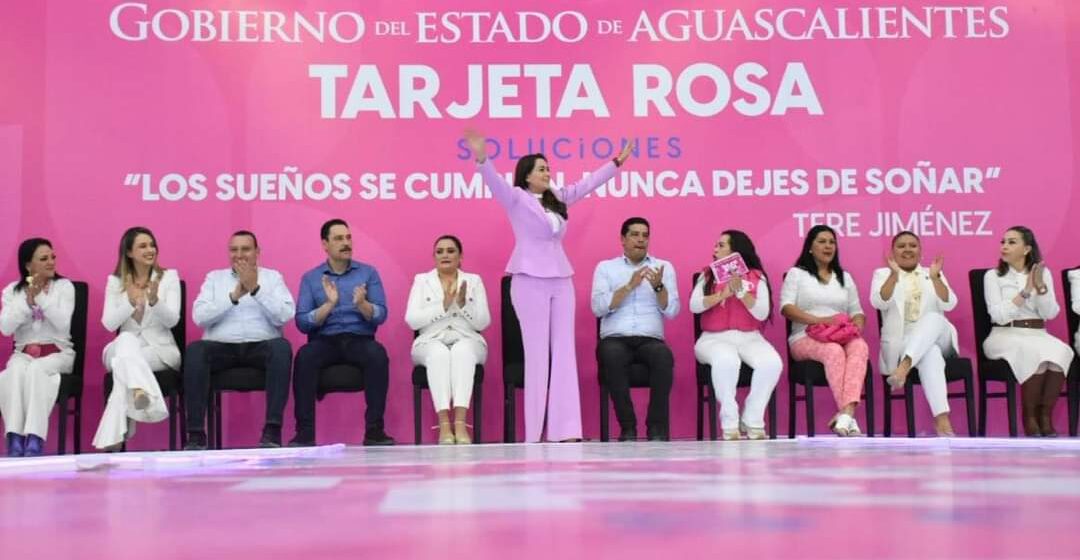 CON LA TARJETA ROSA APOYAMOS A LAS MUJERES QUE TRABAJAN A FAVOR DE SU COMUNIDAD: TERE JIMÉNEZ