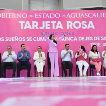 CON LA TARJETA ROSA APOYAMOS A LAS MUJERES QUE TRABAJAN A FAVOR DE SU COMUNIDAD: TERE JIMÉNEZ