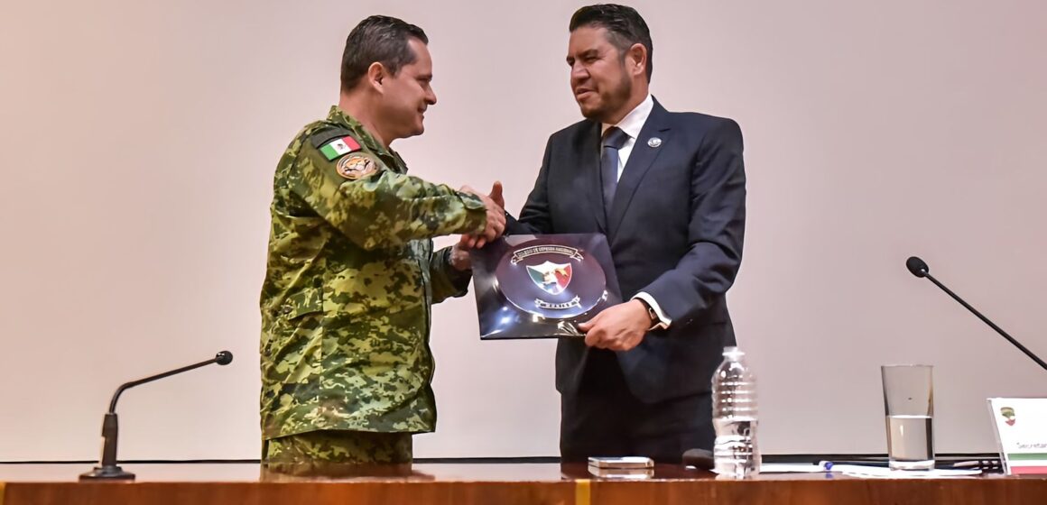 ANTE MANDOS DEL EJÉRCITO, ARMADA Y FUERZA AÉREA, EL SECRETARIO DE SEGURIDAD PÚBLICA PRESENTÓ EL “BLINDAJE AGUASCALIENTES”