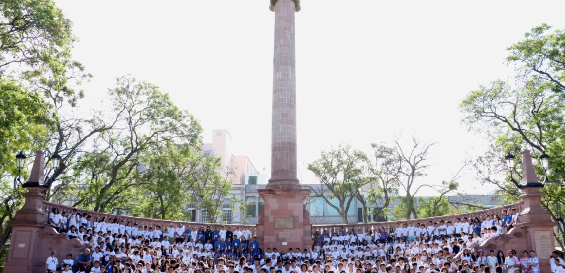 AGUASCALIENTES DESTACA EN OLIMPIADAS NACIONALES DE MATEMÁTICAS CON SIETE MEDALLAS