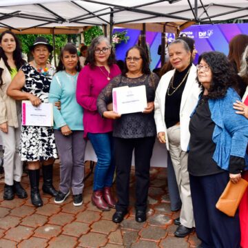 OFRECE DIF ESTATAL TALLERES PARA QUE MADRES JEFAS DE FAMILIA PUEDAN EMPRENDER SU PROPIO NEGOCIO