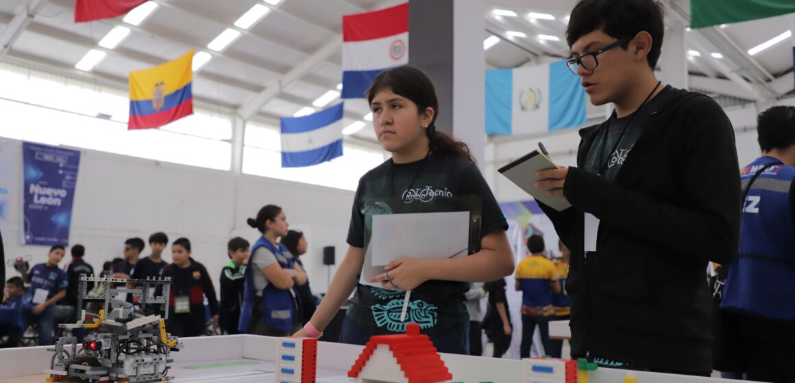 JÓVENES TALENTOS EN ROBÓTICA LOGRAN SU PASE A LA OLIMPIADA INTERNACIONAL EN TURQUÍA