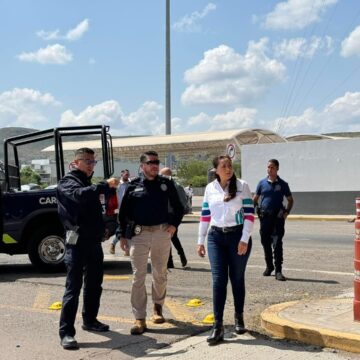 TERE JIMÉNEZ SUPERVISA SEGURIDAD EN PUERTA NORTE DEL ESTADO; RECONOCE LABOR DEL EJÉRCITO, GUARDIA NACIONAL, POLICÍA ESTATAL Y MUNICIPAL