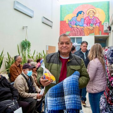 EL INSTITUTO AGUASCALENTENSE DE LAS PERSONAS ADULTAS MAYORES ENTREGARÁ REGALOS A ABUELITAS Y ABUELITOS PARA CELEBRAR LA NAVIDAD