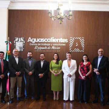 GOBIERNOS ESTATAL Y FEDERAL SUMAN ESFUERZOS PARA FORTALECER LA INDUSTRIA DE LOS SEMICONDUCTORES EN AGUASCALIENTES