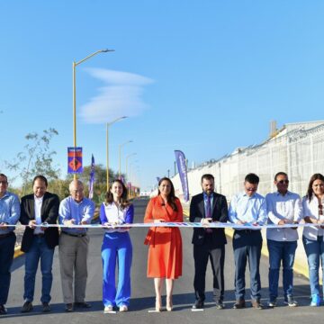 ENTREGA TERE JIMÉNEZ NUEVA VIALIDAD QUE MEJORA EL ACCESO AL PARQUE INDUSTRIAL GIGANTE DE LOS ARELLANO