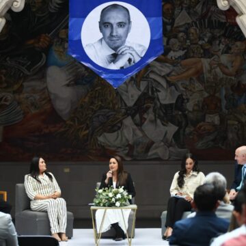 PARTICIPA TERE JIMÉNEZ EN CONFERENCIA DE MIGUEL CARBONELL SOBRE NUEVO MODELO DE JUSTICIA CIVIL Y FAMILIAR