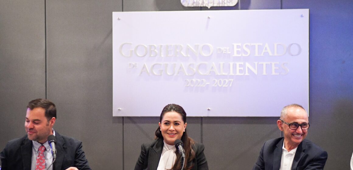 SE REÚNE TERE JIMÉNEZ CON EMPRESAS EXPORTADORAS; LES EXPRESÓ SU RESPALDO PARA QUE SIGAN CRECIENDO