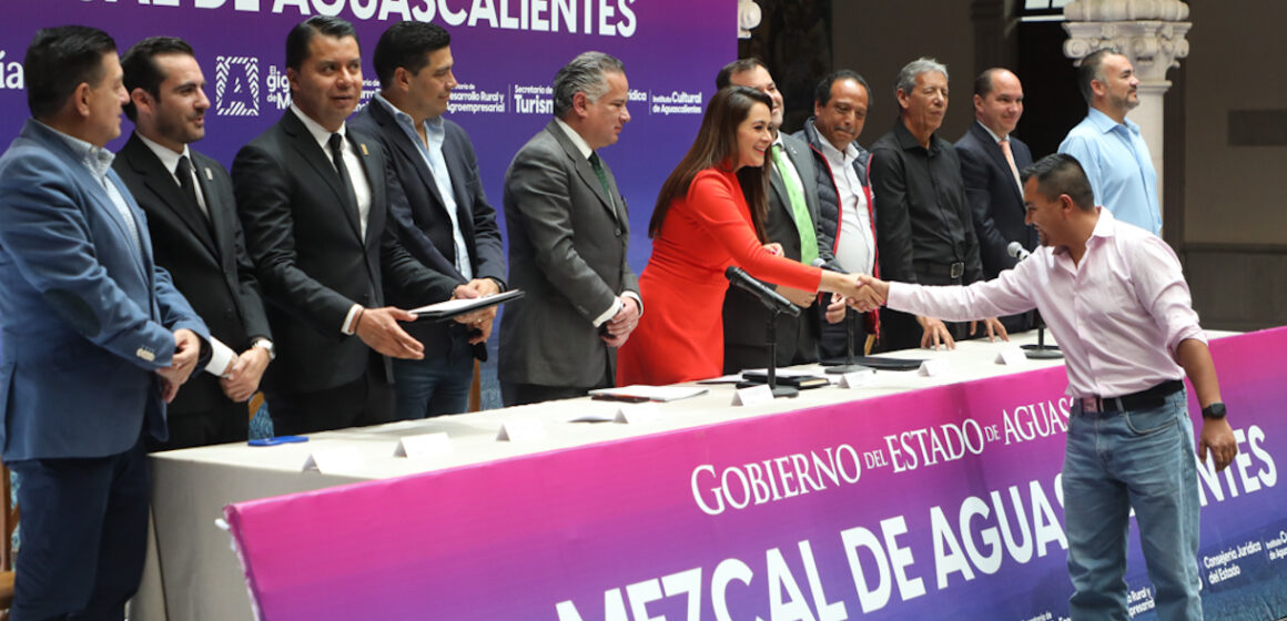 AGUASCALIENTES OBTIENE DENOMINACIÓN DE ORIGEN MEZCAL, ANUNCIA TERE JIMÉNEZ