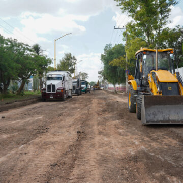 ARRANCA OBRAS PÚBLICAS SEGUNDO TRAMO DE REHABILITACIÓN DE JULIO DÍAZ TORRE CON CONCRETO HIDRÁULICO