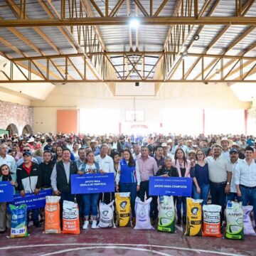 TERE JIMÉNEZ PONE EN MARCHA EL PROGRAMA DE EMPLEO TEMPORAL Y ENTREGA APOYO A PRODUCTORES EN EL LLANO Y SAN FRANCISCO DE LOS ROMO