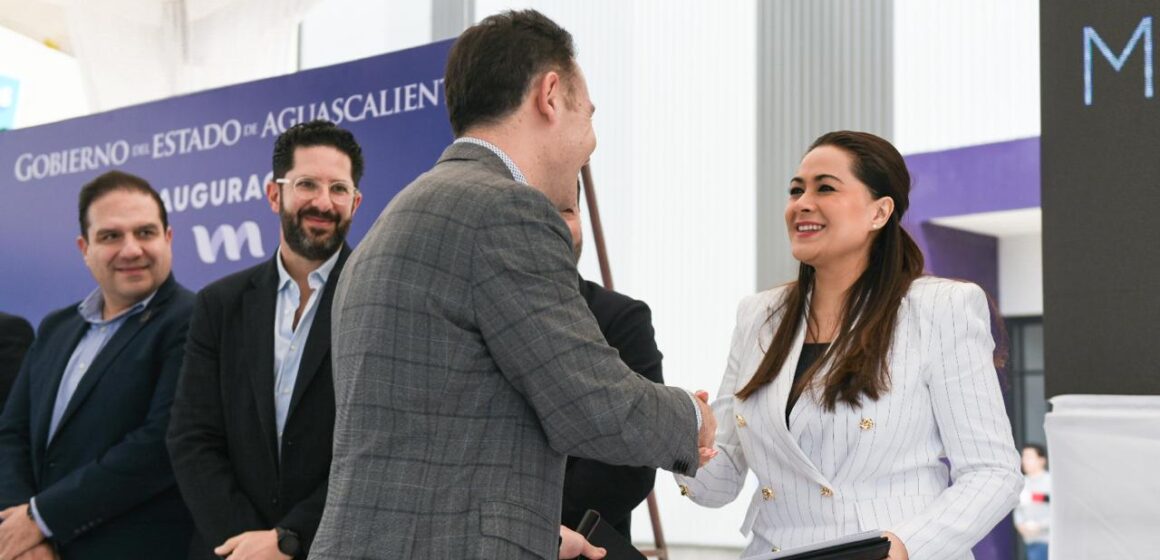 TERE JIMÉNEZ INAUGURA LA TERCERA ETAPA DEL CENTRO COMERCIAL MÁS GRANDE DEL SUR: MERIDIAM PARK; LA INVERSIÓN TOTAL ES DE 1,500 MILLONES DE PESOS