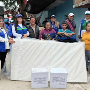 GOBIERNO DEL ESTADO APOYA A LAS FAMILIAS AFECTADAS POR EL DESBORDAMIENTO DE ARROYO EN ASIENTOS