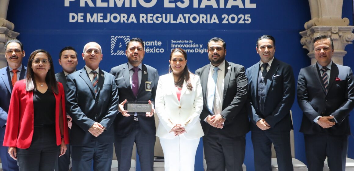 TERE JIMÉNEZ RECONOCE PROYECTOS QUE IMPULSAN TRÁMITES MÁS EFICIENTES CON EL PREMIO ESTATAL DE MEJORA REGULATORIA