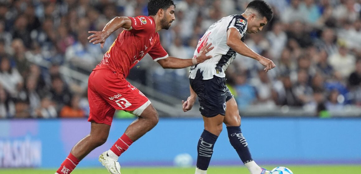 NECAXA ES GOLEADO POR RAYADOS
