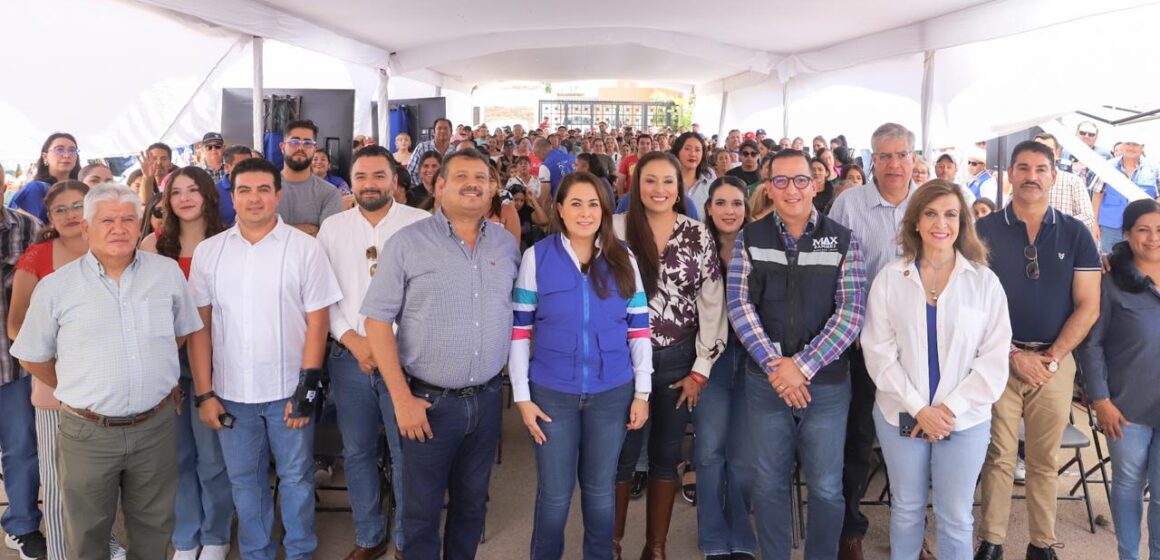TERE JIMÉNEZ ARRANCA REHABILITACIÓN DE CALLES CON CONCRETO HIDRÁULICO EN PABELLÓN DE ARTEAGA