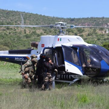 REFUERZAN SEGURIDAD EN MUNICIPIOS CON PATRULLAJE AÉREO
