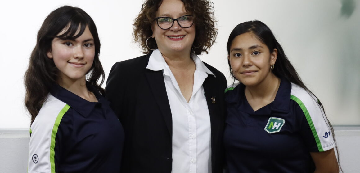 ALUMNAS DE SECUNDARIA DE AGUASCALIENTES LLEVAN SU TALENTO CIENTÍFICO A COMPETENCIA INTERNACIONAL EN COSTA RICA