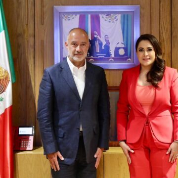 SE REÚNE TERE JIMÉNEZ CON EL SECRETARIO DE INFRAESTRUCTURA, COMUNICACIONES Y TRANSPORTES DEL GOBIERNO FEDERAL