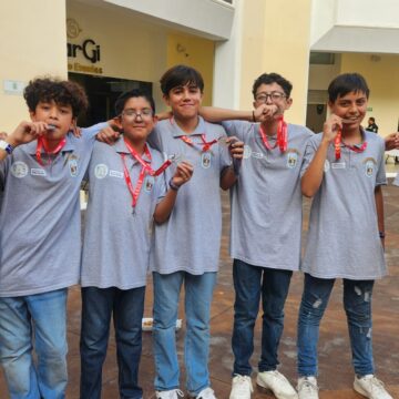 ESTUDIANTES DE AGUASCALIENTES OBTIENEN SU PASE AL MUNDIAL DE ROBÓTICA 2026 EN JAPÓN