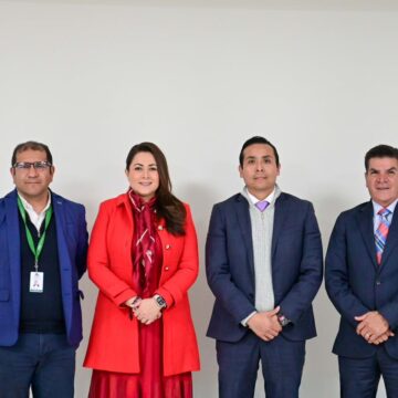 TERE JIMÉNEZ SE REÚNE CON EL GERENTE DIVISIONAL DE DISTRIBUCIÓN BAJÍO DE LA COMISIÓN FEDERAL DE ELECTRICIDAD, GILBERTO CUAUTLE ROSALES