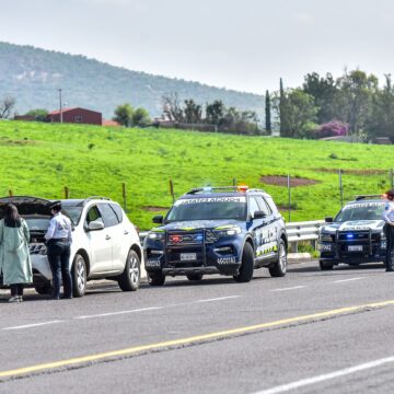 ¿VAS A SALIR EN SEMANA SANTA? DESCARGA LA APP EMERGENCIA CARRETERA Y VIAJA SEGURO