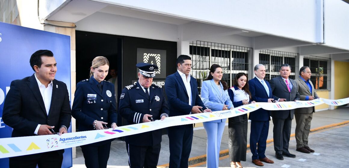 TERE JIMÉNEZ INAUGURA EN EL CECYTEA MORELOS EL AULA DE CIBERSEGURIDAD MÁS EQUIPADA DE AMÉRICA LATINA