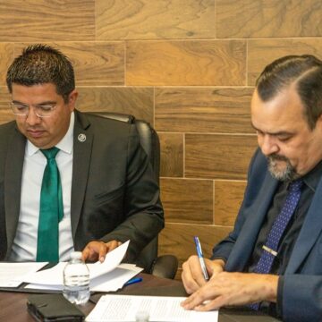 FIRMAN CONVENIO JESÚS MARÍA Y CDHEA PARA FORTALECER LA CULTURA DE DERECHOS HUMANOS