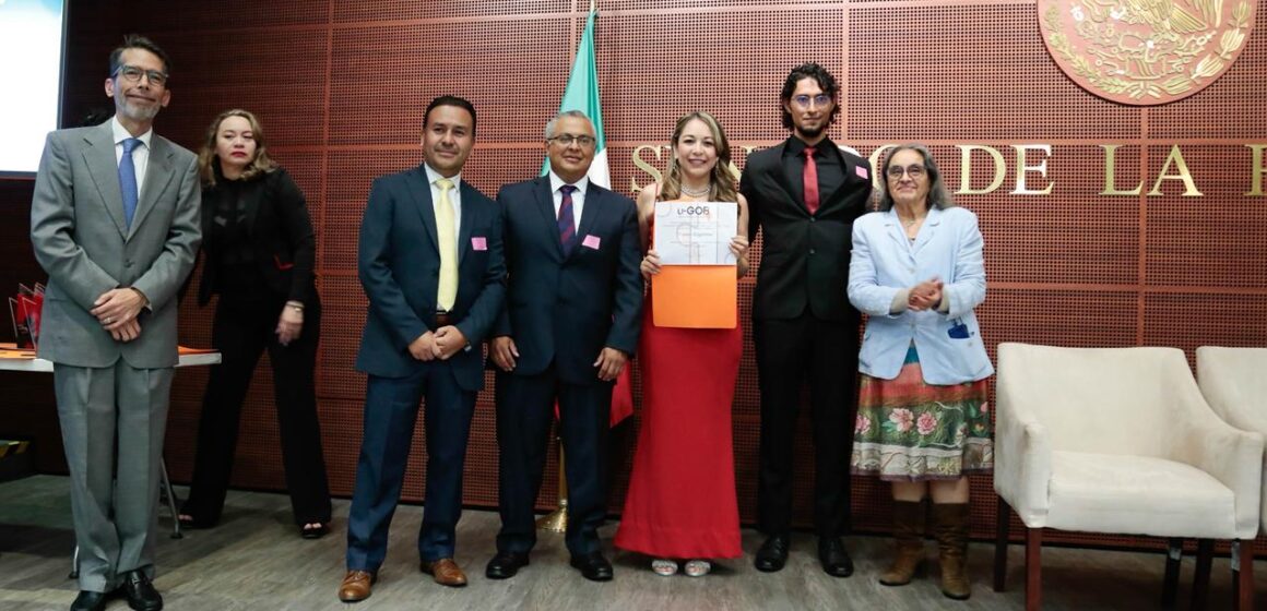 AGUASCALIENTES RECIBE PREMIO NACIONAL POR USO DE TECNOLOGÍA Y SOLUCIONES DIGITALES EN MOVILIDAD