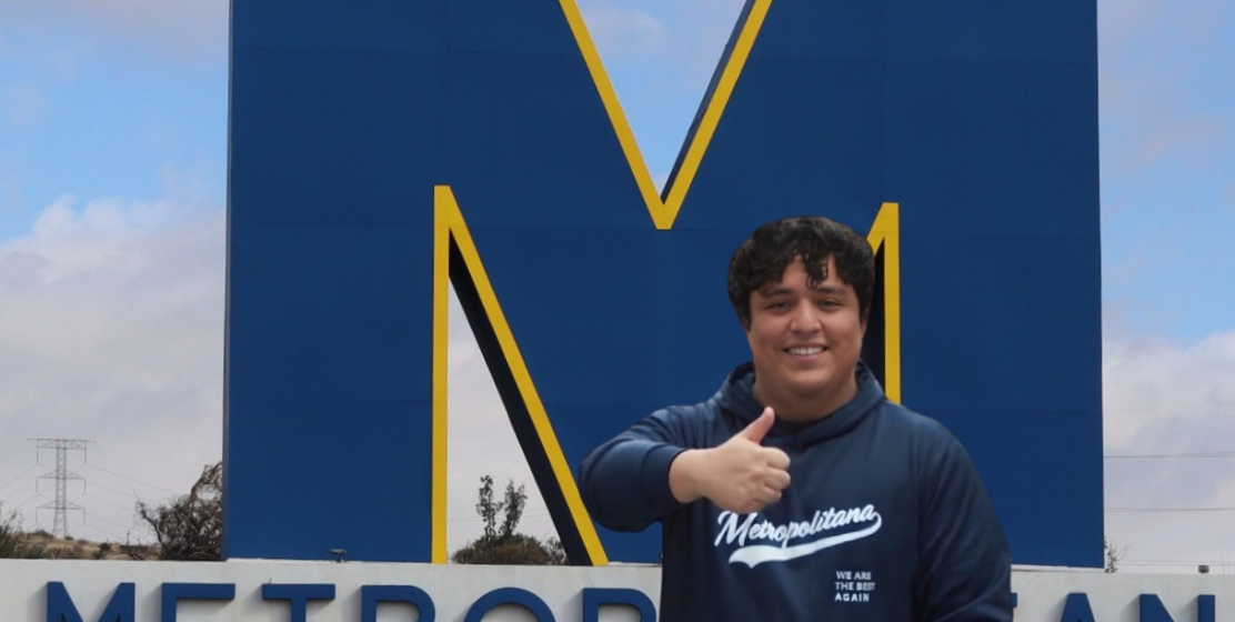 ESTUDIANTE DE LA UNIVERSIDAD METROPOLITANA OBTIENE TERCER LUGAR EN COMPETENCIA INTERNACIONAL DE TECNOLOGÍA