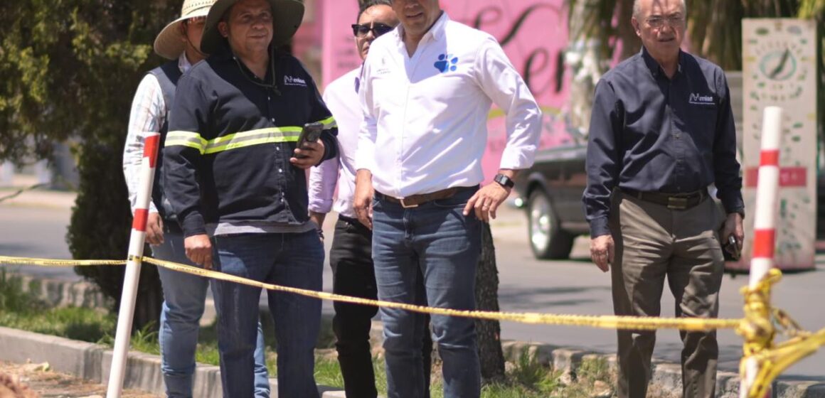 IMPULSA LEO MONTAÑEZ RENOVACIÓN DE LA RED DE ALCANTARILLADO EN LA COLONIA DEL TRABAJO