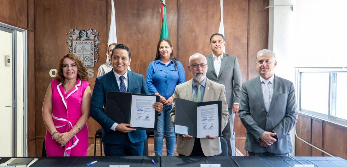 FIRMAN CONVENIO DE COLABORACIÓN Y VINCULACIÓN EL OSFAGS Y LA UAA