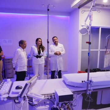 INAUGURA TERE JIMÉNEZ NUEVO EQUIPAMIENTO PARA TRATAR ENFERMEDADES DEL CORAZÓN Y DEL CEREBRO EN EL HOSPITAL HIDALGO