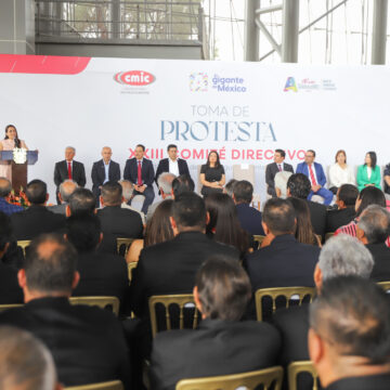 TERE JIMÉNEZ FORTALECE ALIANZA CON CONSTRUCTORES LOCALES PARA IMPULSAR EL DESARROLLO DE AGUASCALIENTES