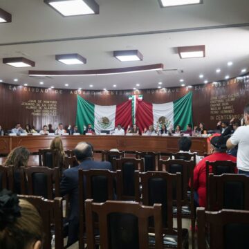 IMPULSA AYUNTAMIENTO DE AGUASCALIENTES MÁS Y MEJORES ESPACIOS PARA ÁREAS VERDES, DEPORTIVAS Y RECREATIVAS IMPULSA AYUNTAMIENTO DE AGUASCALIENTES MÁS Y MEJORES ESPACIOS PARA ÁREAS VERDES, DEPORTIVAS Y RECREATIVAS